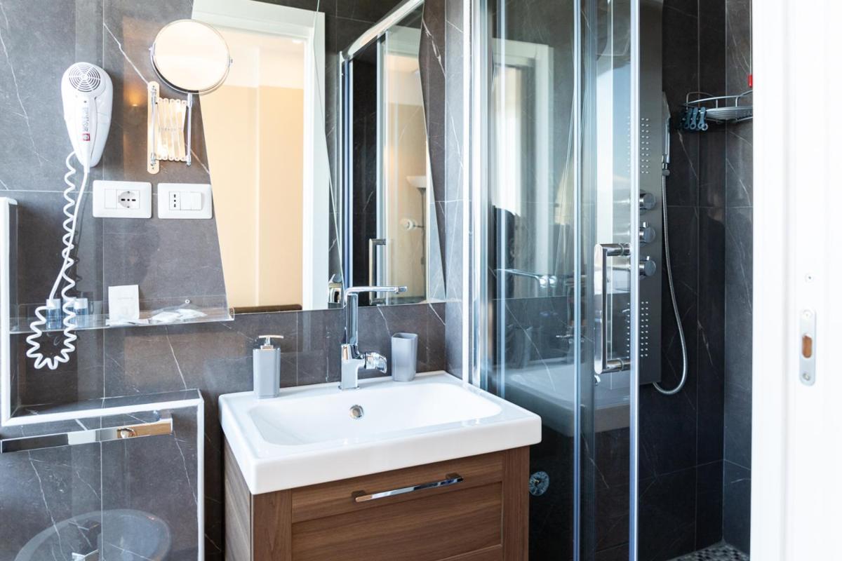 Pescara Centro Luxury Suite II Deluxe Rooms Εξωτερικό φωτογραφία